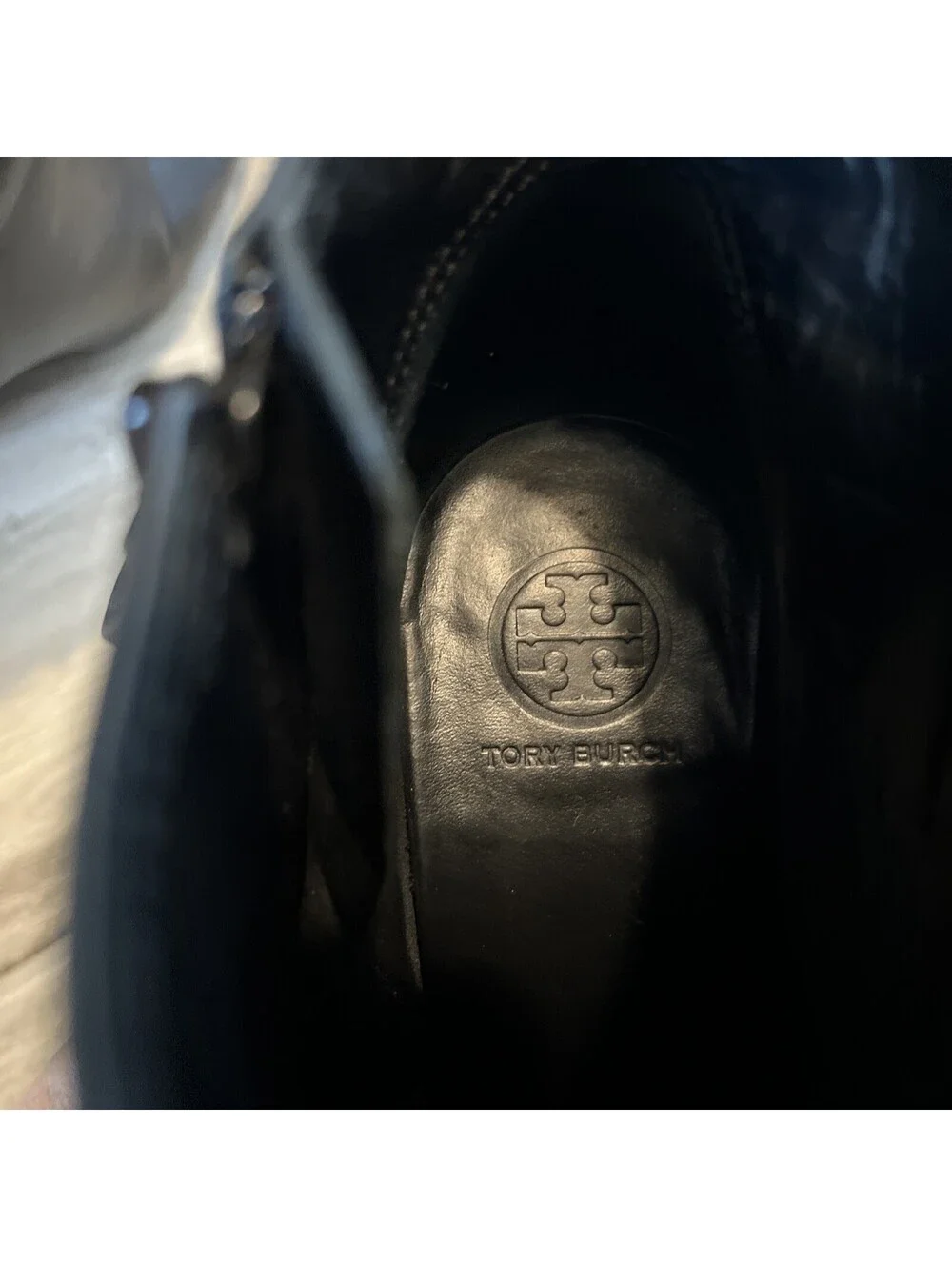 Tory Burch good pre